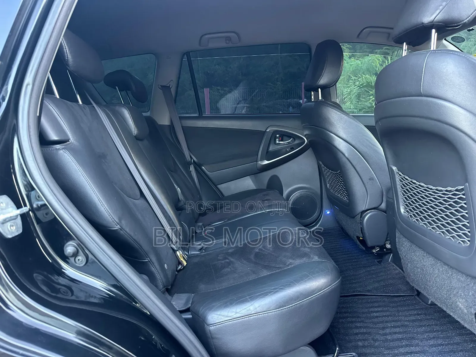 Toyota Vanguard 2012 Black