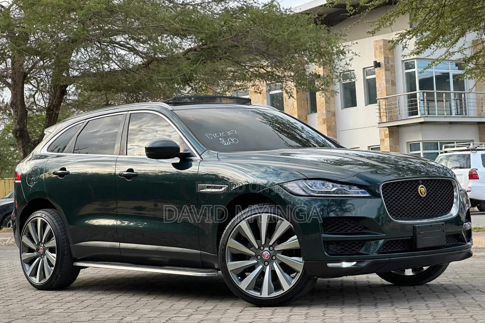 Jaguar F-Pace 2019 Blue