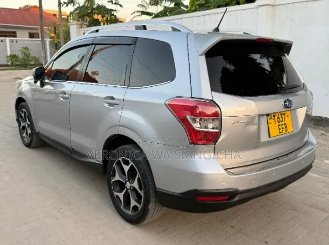 Subaru Forester 2013 Silver