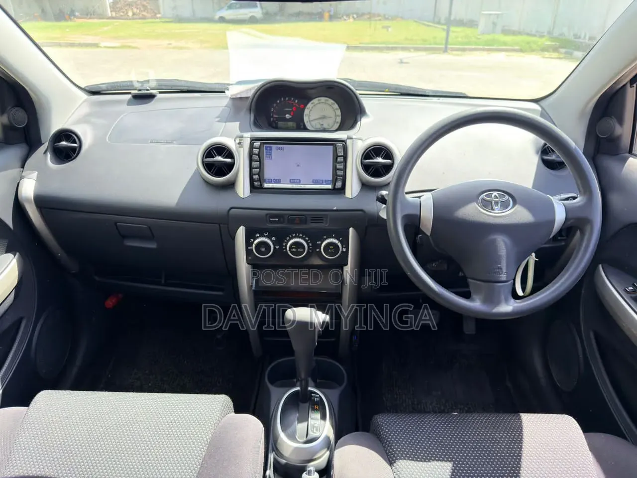 Toyota IST 2003 Black