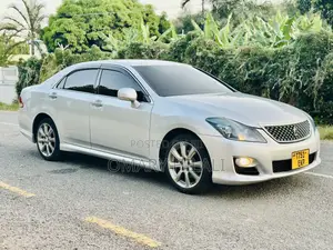 Toyota Crown 2009 Silver