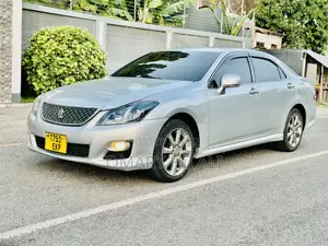 Toyota Crown 2009 Silver