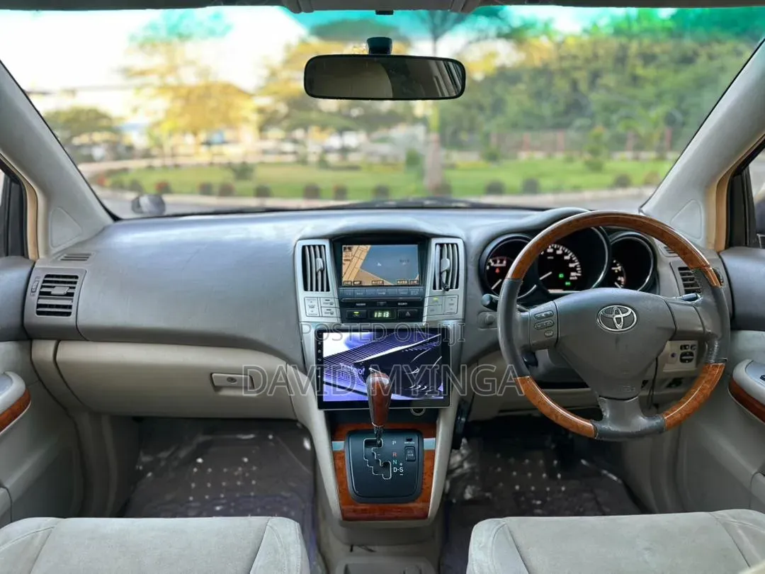 Toyota Harrier 2005 Burgundy