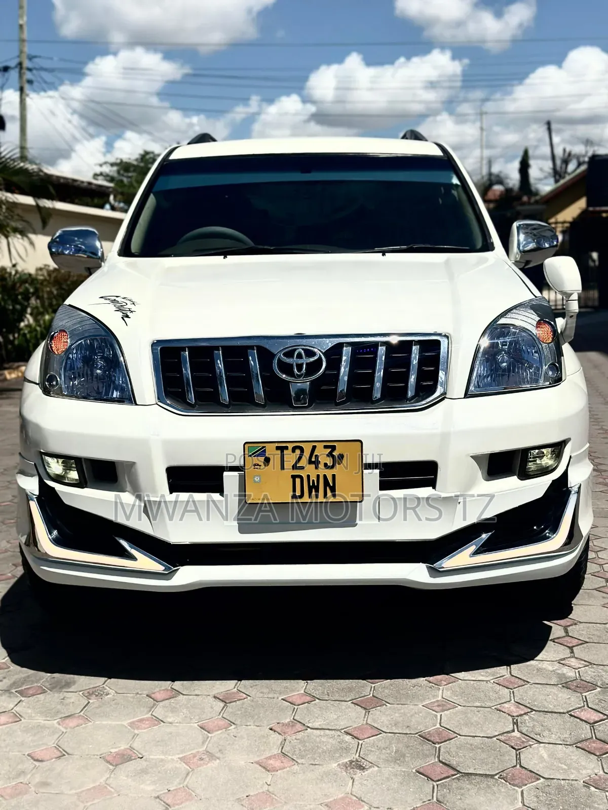Toyota Land Cruiser Prado 2008 White
