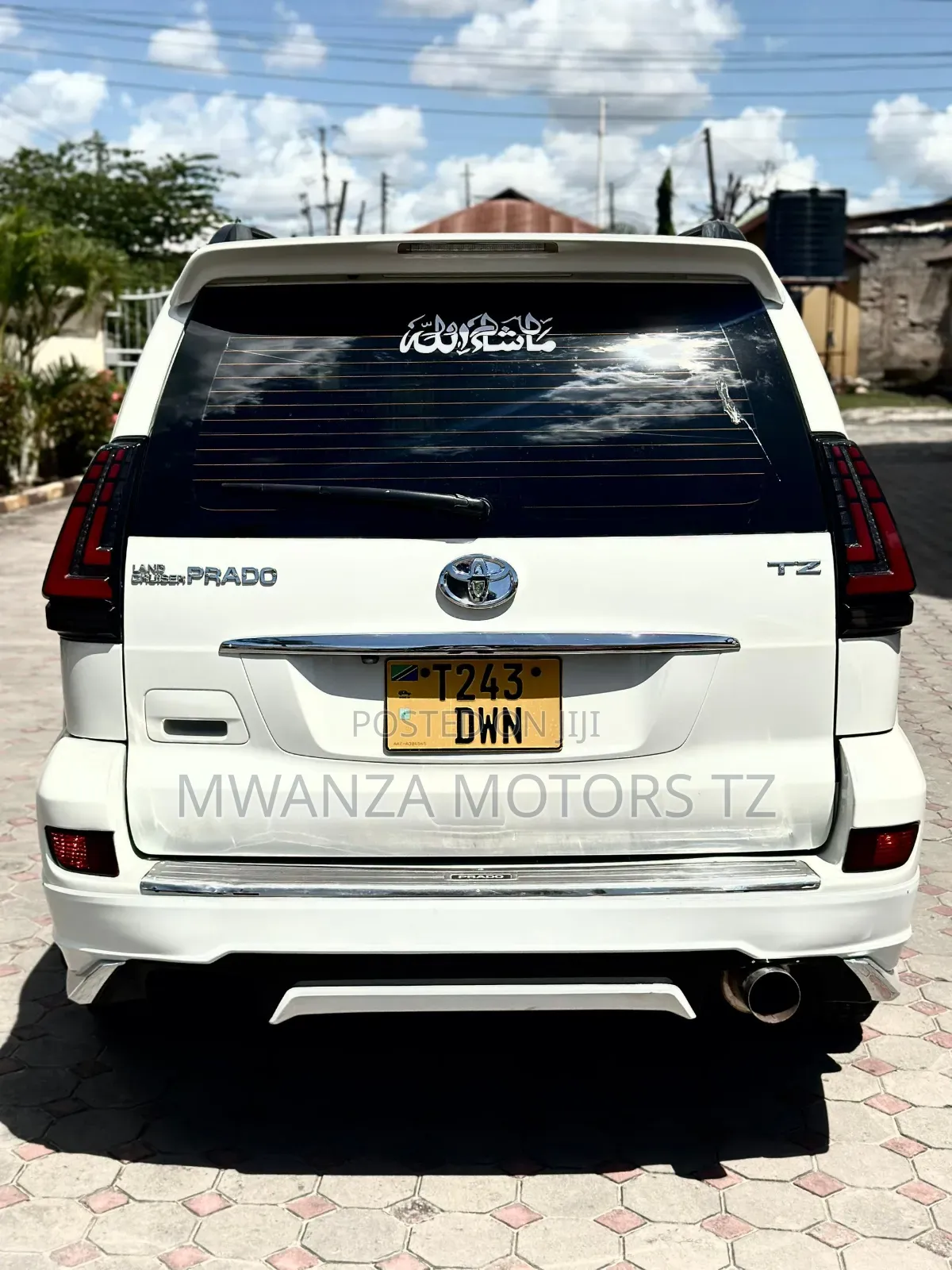 Toyota Land Cruiser Prado 2008 White