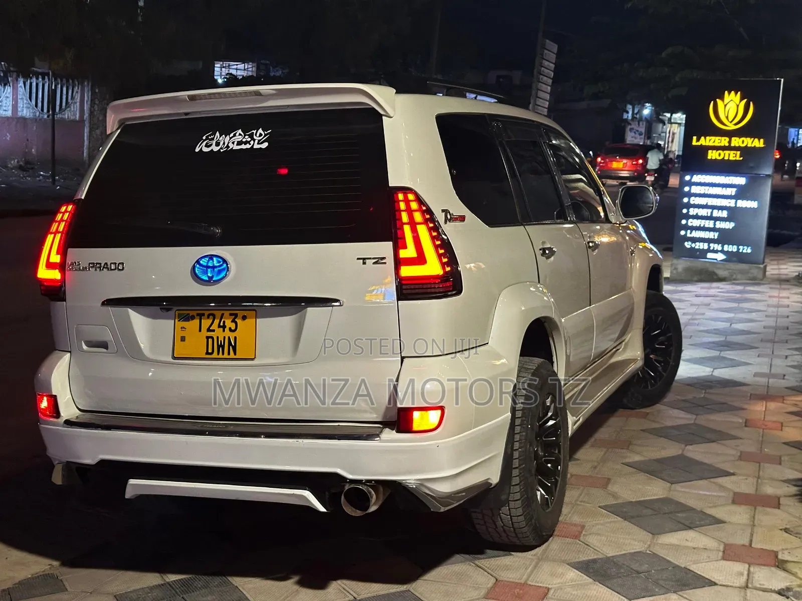 Toyota Land Cruiser Prado 2008 White