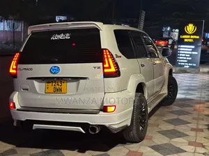 Toyota Land Cruiser Prado 2008 White