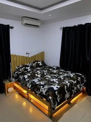 Badilisha Mwonekano Wa Chumba Chako Na Pallet Bed