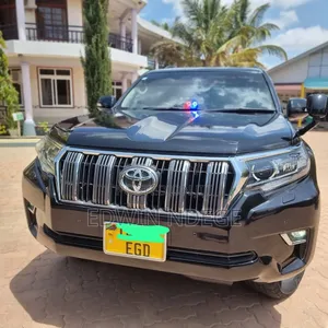 Toyota Land Cruiser Prado 2.7 2019 Black