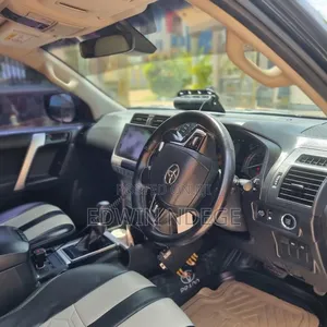 Toyota Land Cruiser Prado 2.7 2019 Black
