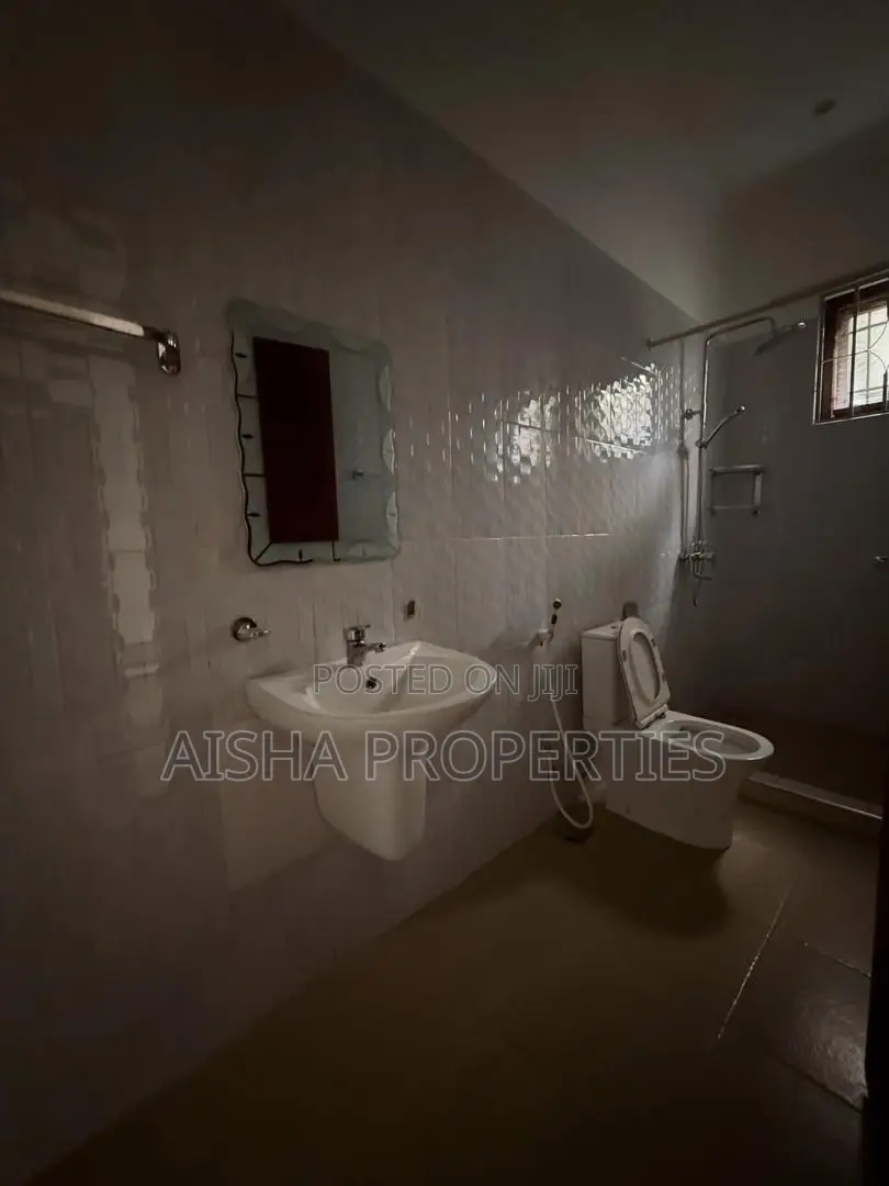 3bdrm Apartment in Msasani for rent