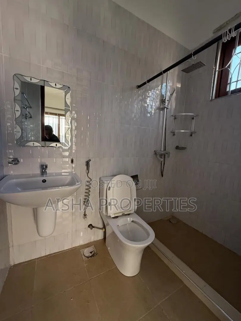 3bdrm Apartment in Msasani for rent