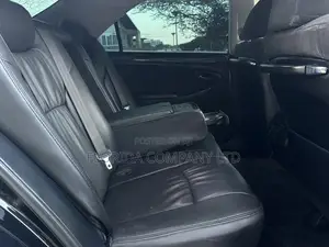 Toyota Crown Royale 2005 Black