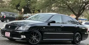 Toyota Crown Royale 2005 Black