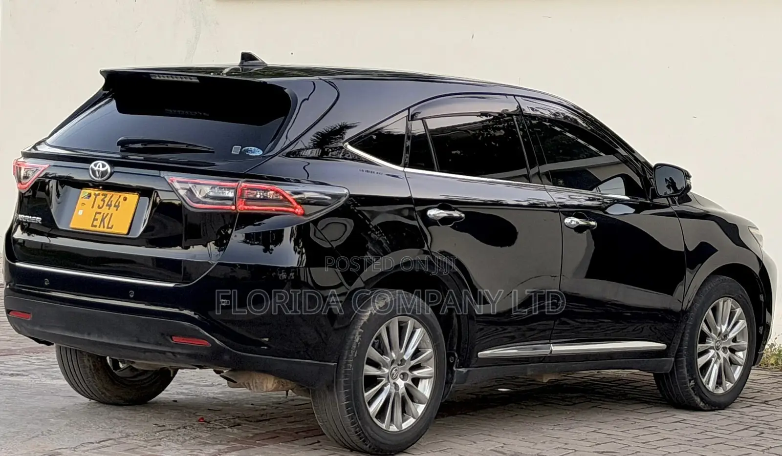 Toyota Harrier 2015 Black