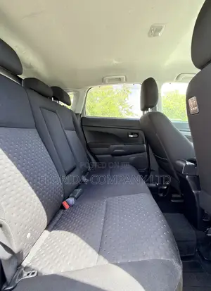Mitsubishi RVR 2010