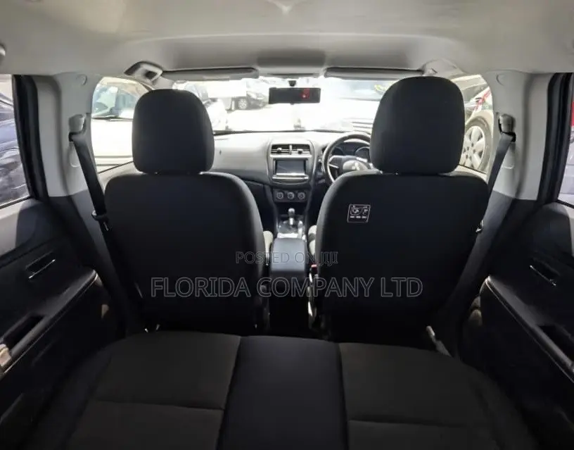 Mitsubishi RVR 2.0 2012