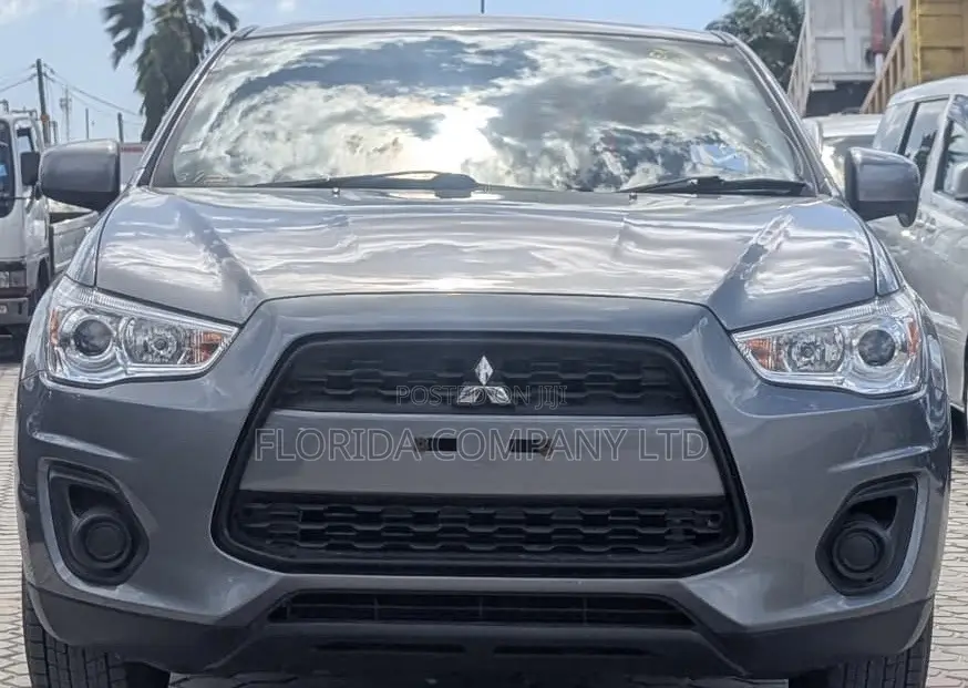 Mitsubishi RVR 2.0 2012