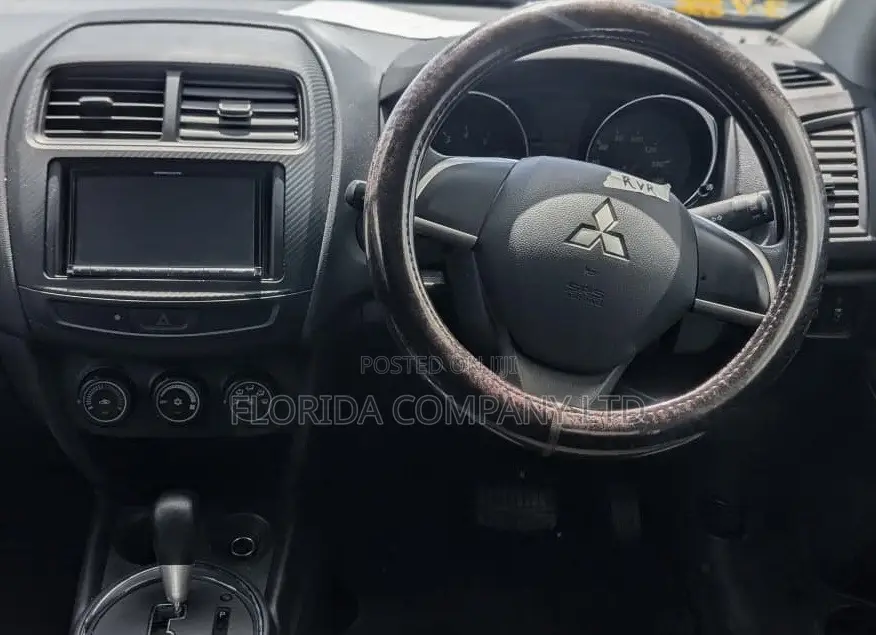 Mitsubishi RVR 2.0 2012