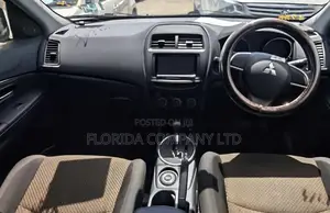 Mitsubishi RVR 2.0 2012