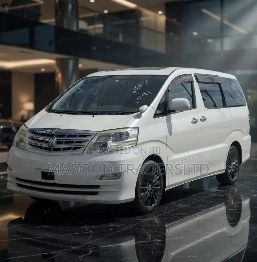 Toyota Alphard 2.4 Petrol FWD 2005 White