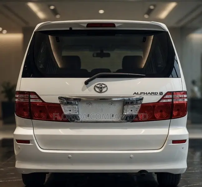 Toyota Alphard 2005 White