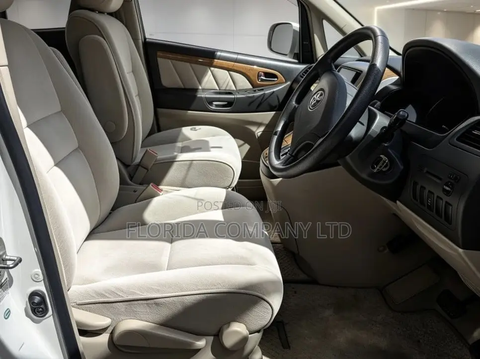 Toyota Alphard 2005 White