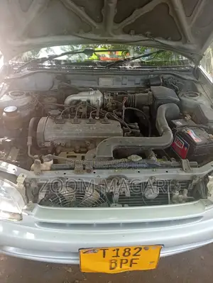 Toyota Starlet 2000 Silver