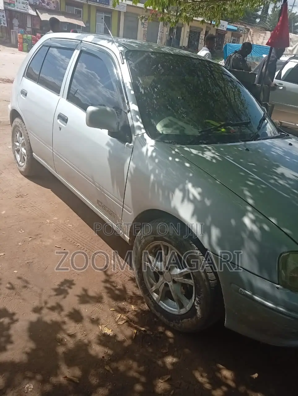 Toyota Starlet 2000 Silver
