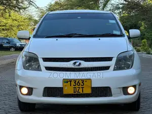 Toyota IST 2007 Pearl
