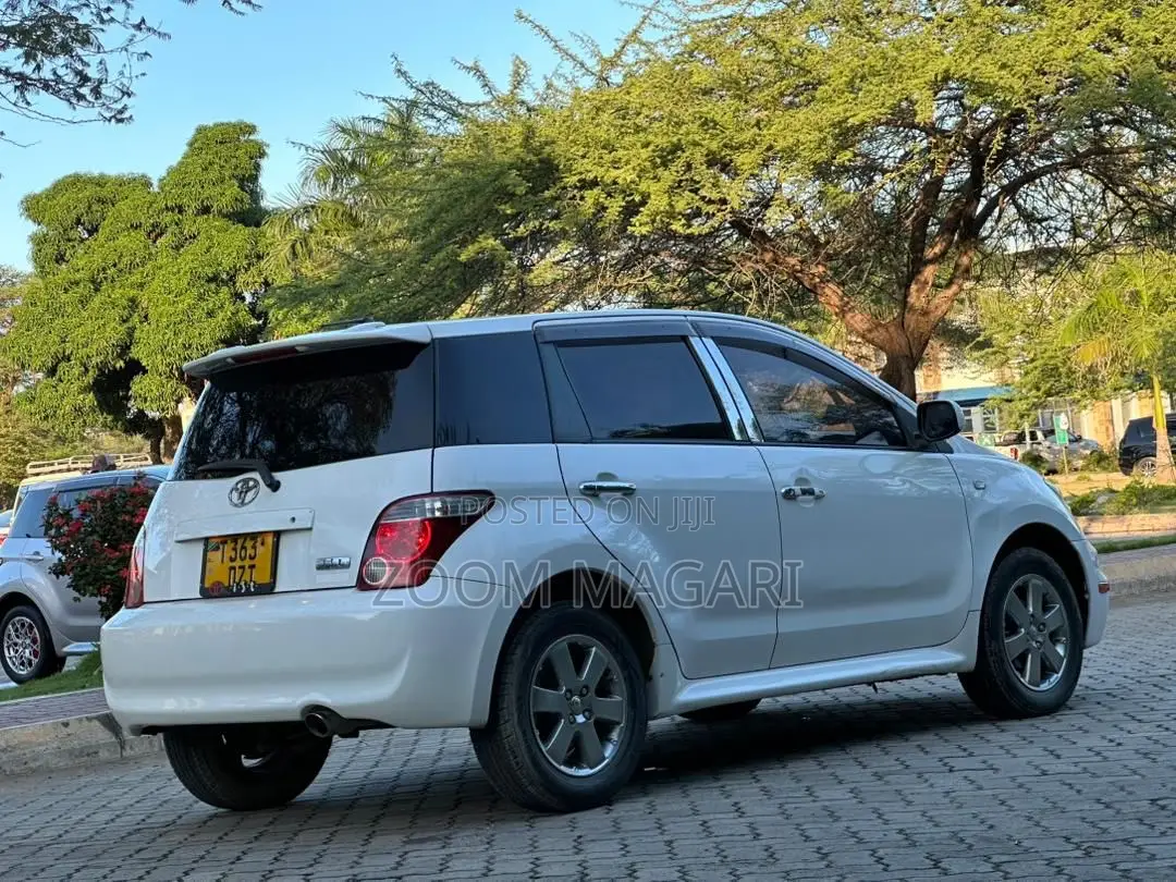 Toyota IST 2007 Pearl