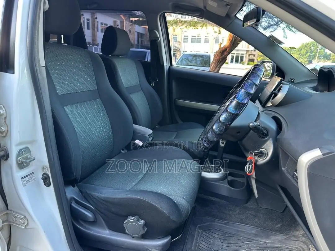 Toyota IST 2007 Pearl