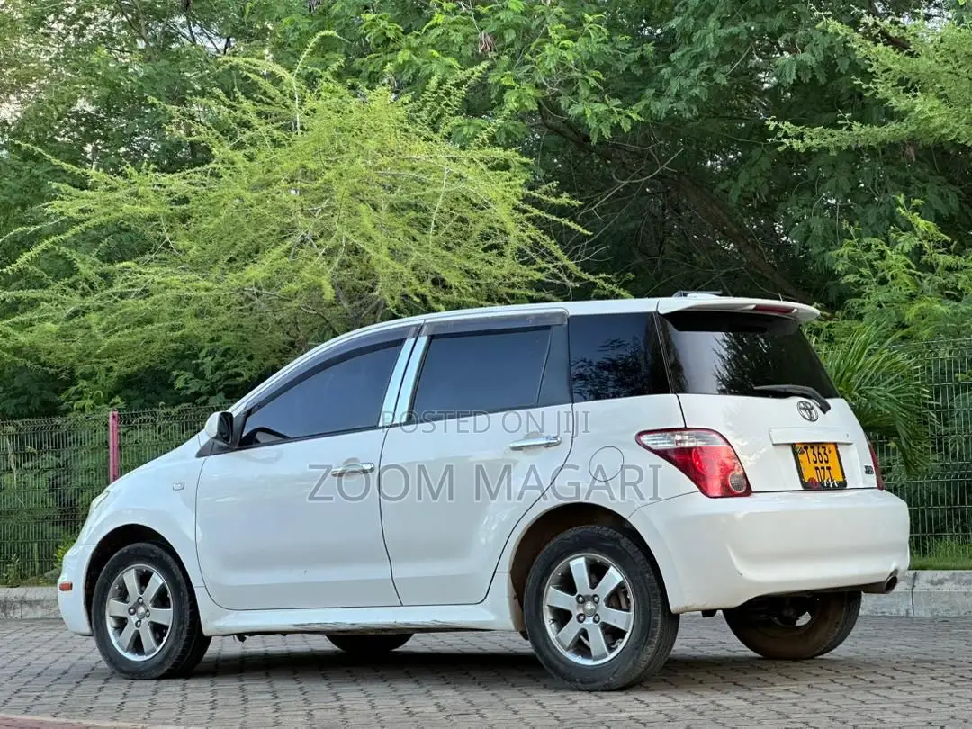 Toyota IST 2007 Pearl