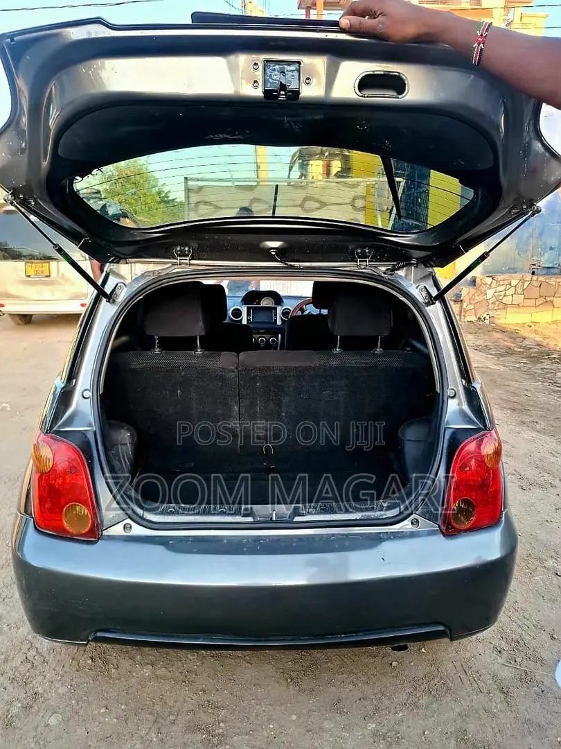 Toyota IST 2004 Black
