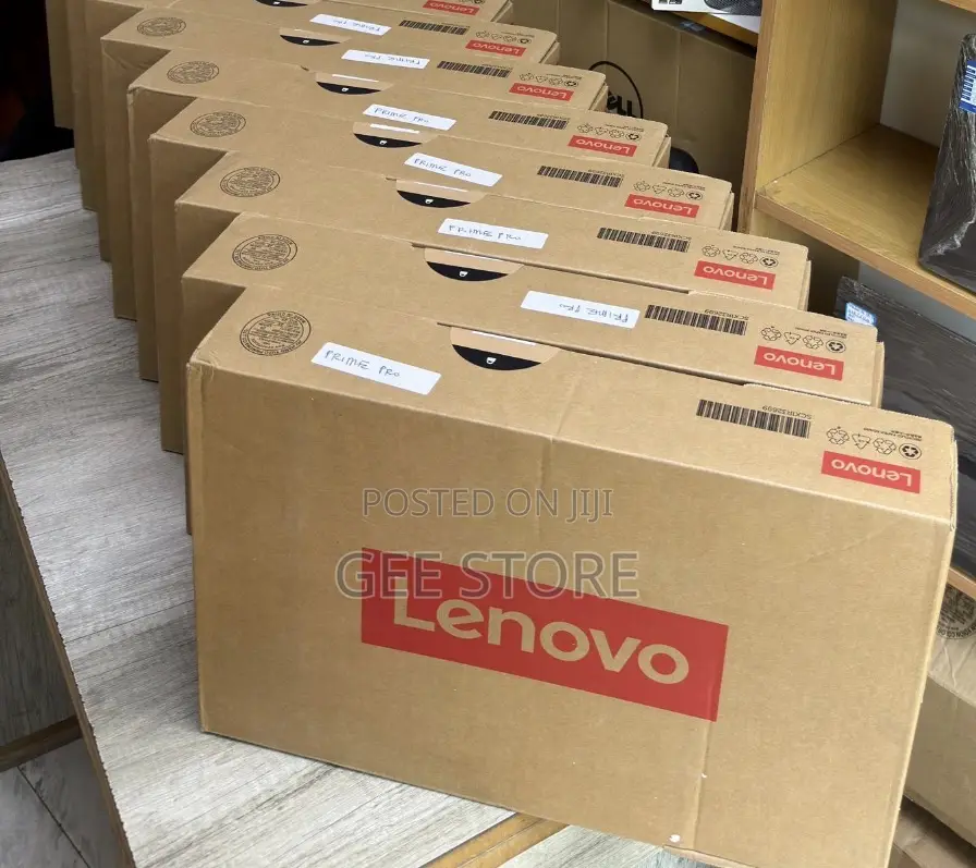New Laptop Lenovo 8GB Intel Core Ultra 5 SSD 512GB