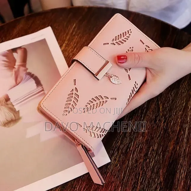 Woman Long Wallet