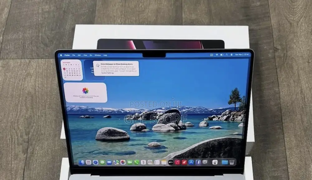 New Apple MacBook Pro 2023 M2 Pro 14-inch 16GB Intel Core i7 SSD 512GB