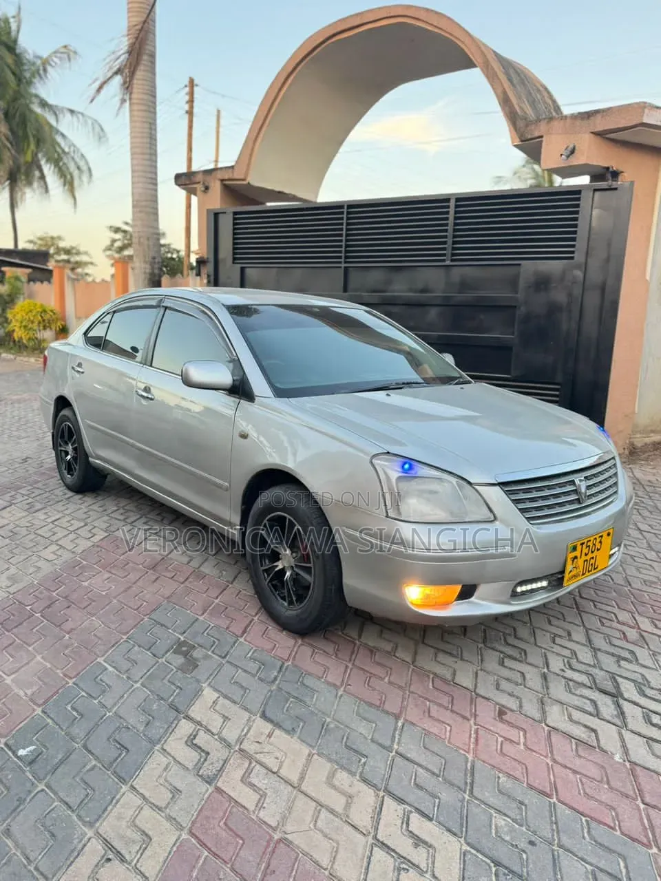 Toyota Premio 2004 Silver