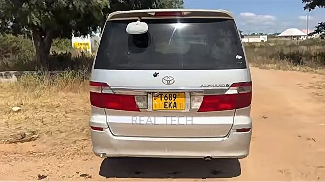 Toyota Alphard 2.4 Petrol FWD 2007 Silver