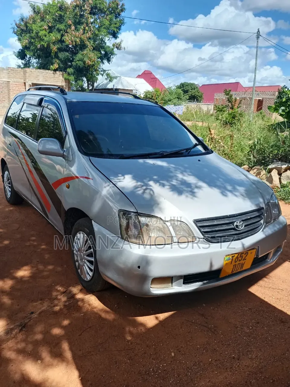 Toyota Gaia 2004 Silver
