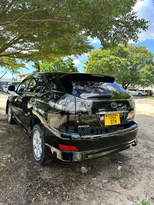 Toyota Harrier 2004 Black