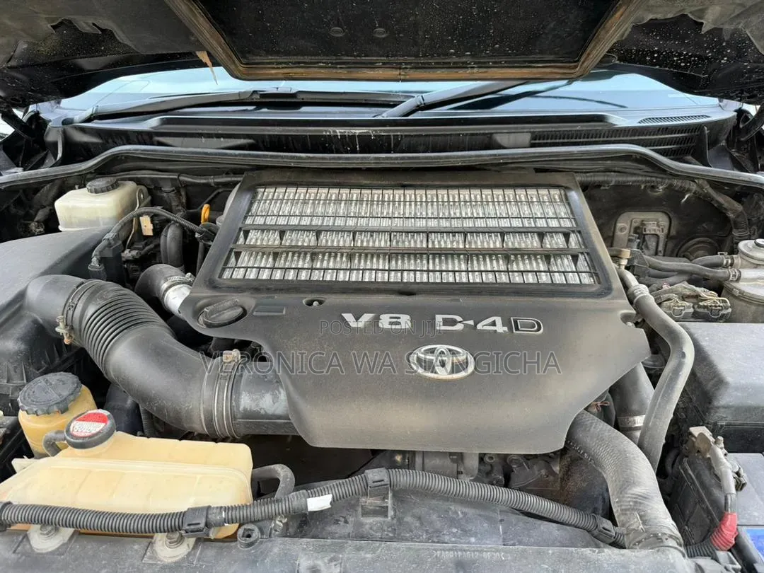 Toyota Land Cruiser Prado 2014 Black