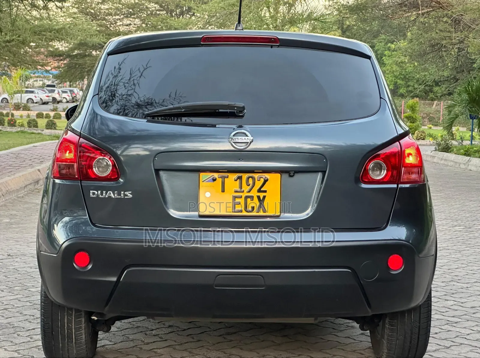 Nissan Dualis 2011 Gray