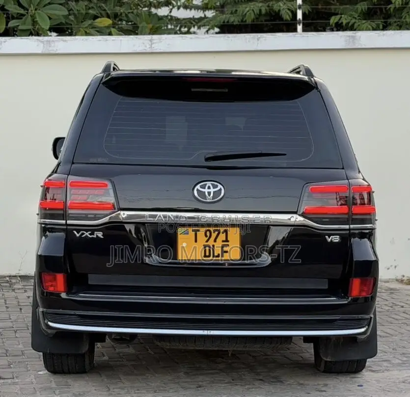 Toyota Land Cruiser 2014 Black