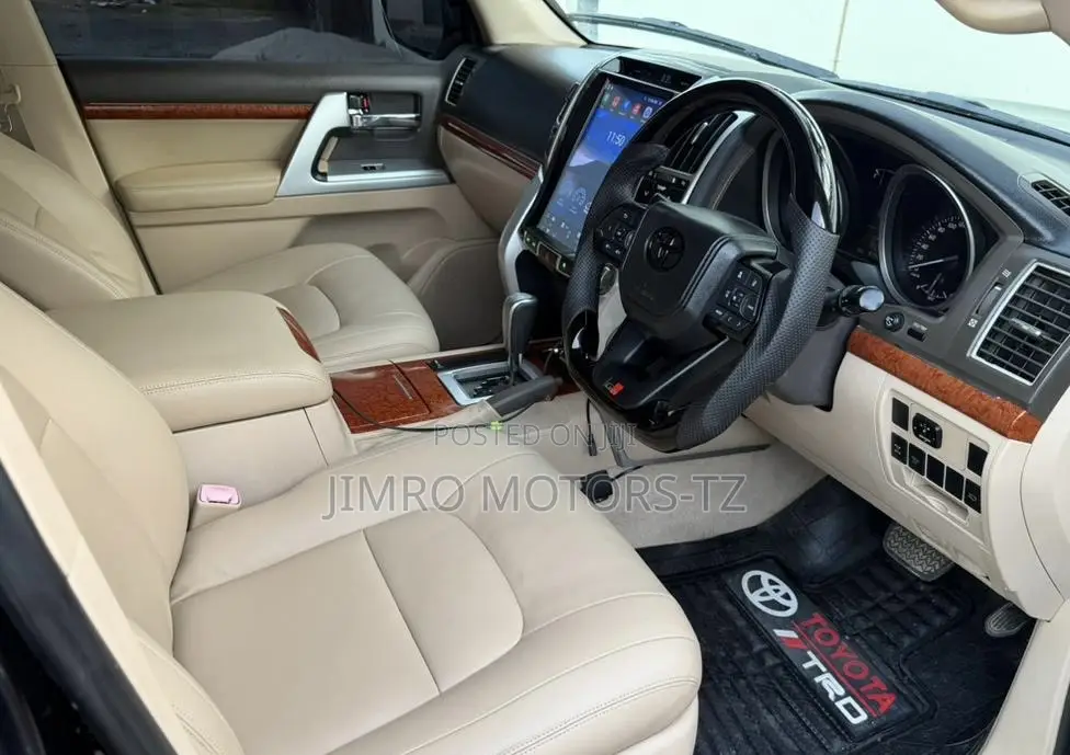 Toyota Land Cruiser 2014 Black