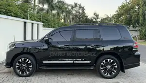 Toyota Land Cruiser 2014 Black