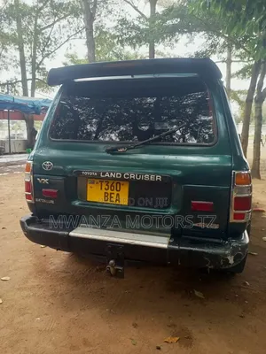 Toyota Land Cruiser 1995 Green