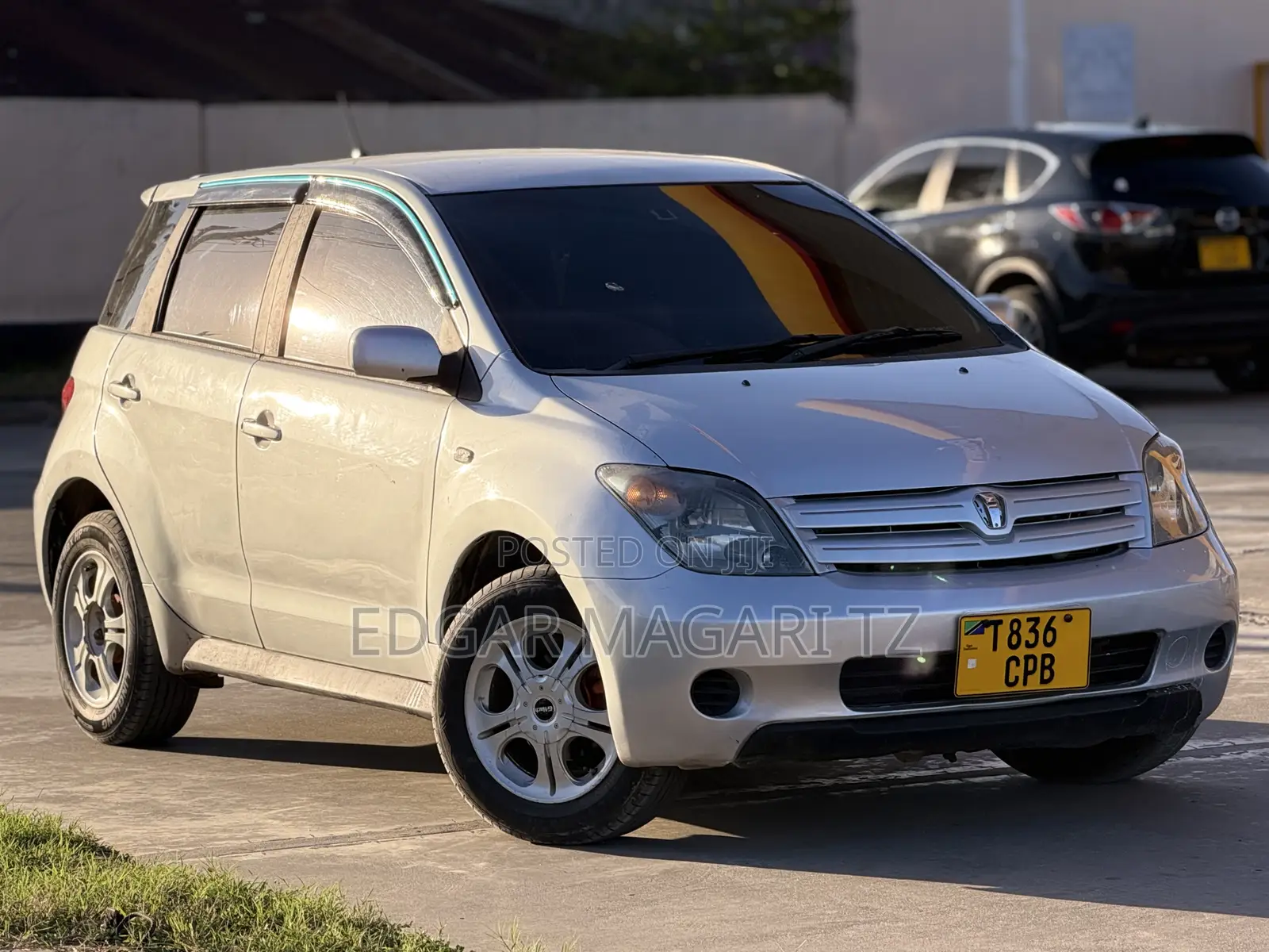 Toyota IST 2004 Silver