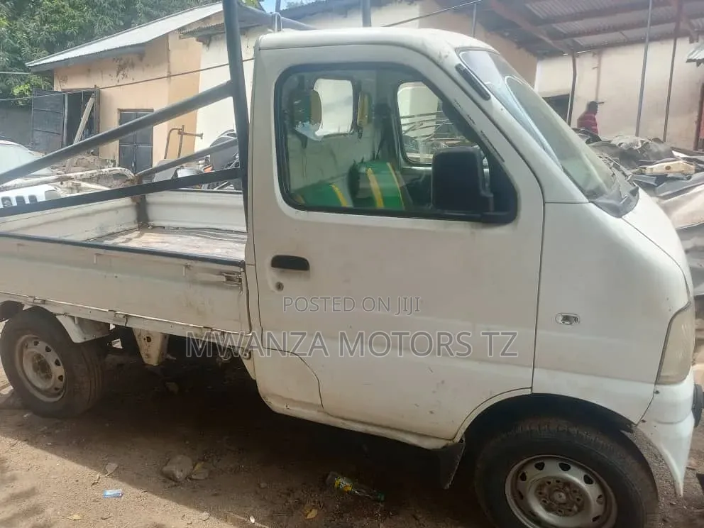 Suzuki Carry