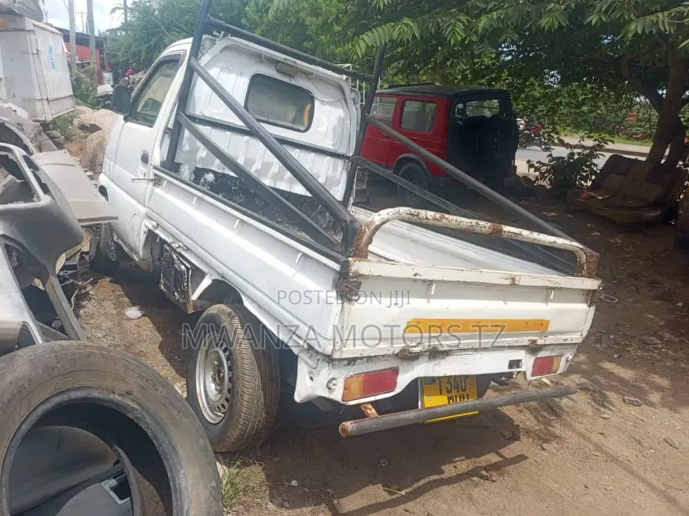 Suzuki Carry